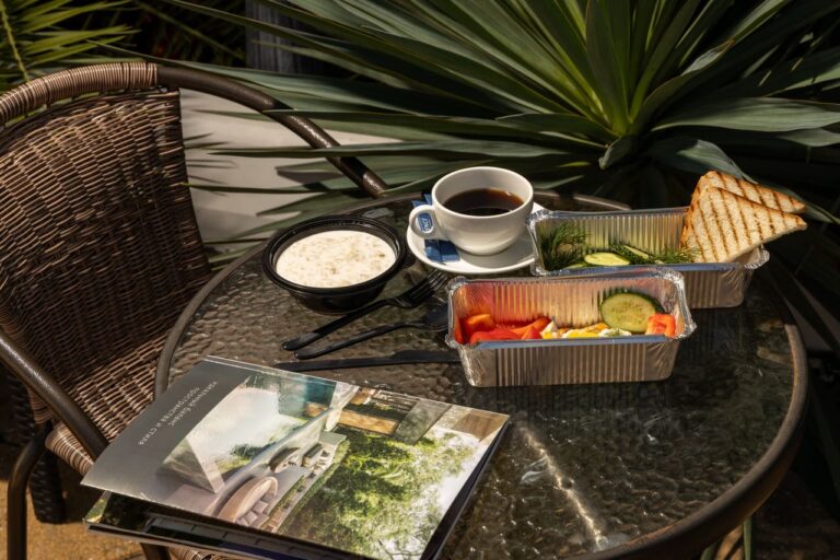 services-breakfast-2